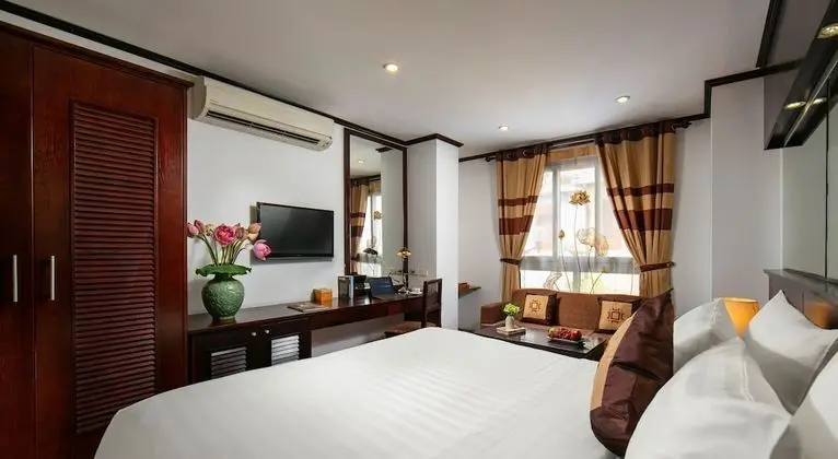 Deluxe Tek Büyük veya İki Ayrı Yataklı Oda, Şehir Manzaralı