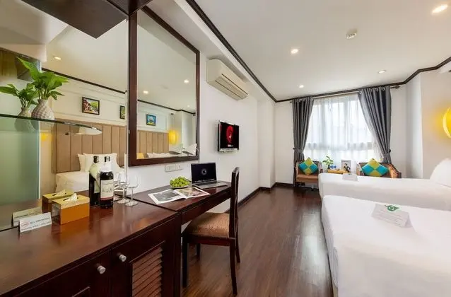 Deluxe Tek Büyük veya İki Ayrı Yataklı Oda, Şehir Manzaralı
