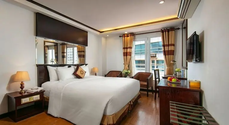 Deluxe Tek Büyük Yataklı Oda, Balkon