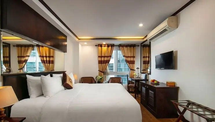 Deluxe Tek Büyük Yataklı Oda, Balkon