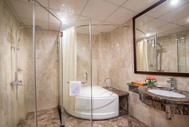 Deluxe Tek Büyük Yataklı Oda, Göl Manzaralı