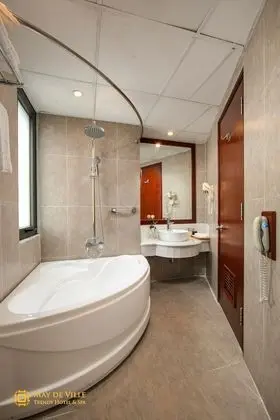 Deluxe Tek Büyük veya İki Ayrı Yataklı Oda, Şehir Manzaralı