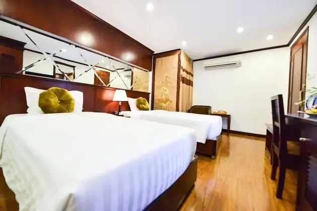 Executive Üç Kişilik Oda, Şehir Manzaralı