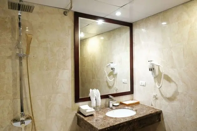 Executive Üç Kişilik Oda, Şehir Manzaralı