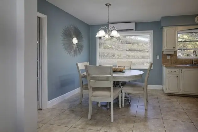 One Bedroom King Suite