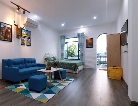 Stüdyo, Balkon