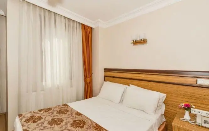 Standart Çift Kişilik Oda