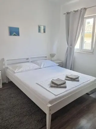 Apart Daire (May - with sea view - A2(6+2) )