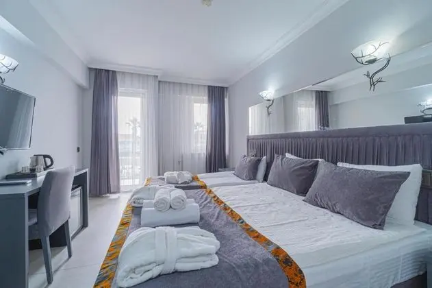Balkonlu Standard Room