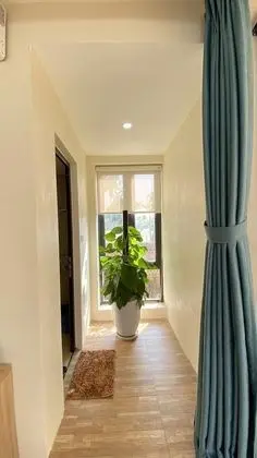 Deluxe Tek Büyük Yataklı Oda, Havuz Manzaralı