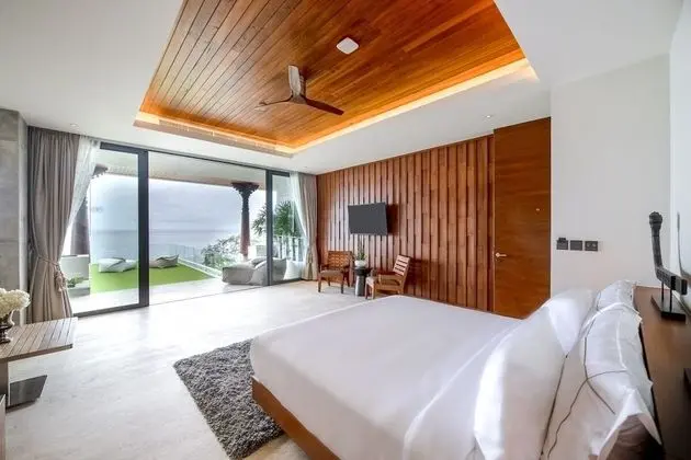 9-Bedroom Private Pool Villa