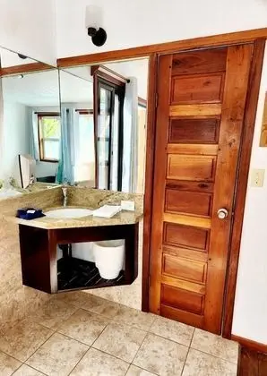 Standard Oda, 1 En Büyük (King) Boy Yatak, Balkon, Plaj Manzaralı