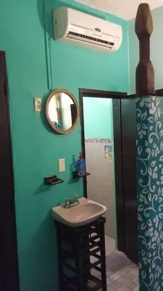 Tek Büyük Yataklı Oda, Özel Banyo (with AC)
