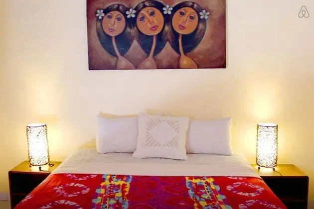 Comfort Bungalow with Queen Bed and Garden View