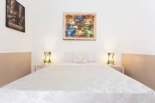 Comfort Bungalow with Queen Bed and Garden View