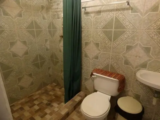 Üç Kişilik Oda
