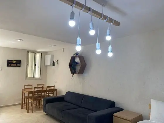 Superior Oda, Buzdolabı ve Mikrodalga, Zemin Kat
