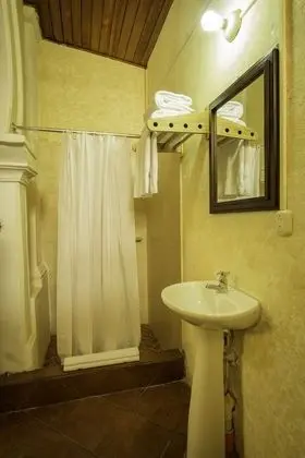 Traditional Üç Kişilik Oda