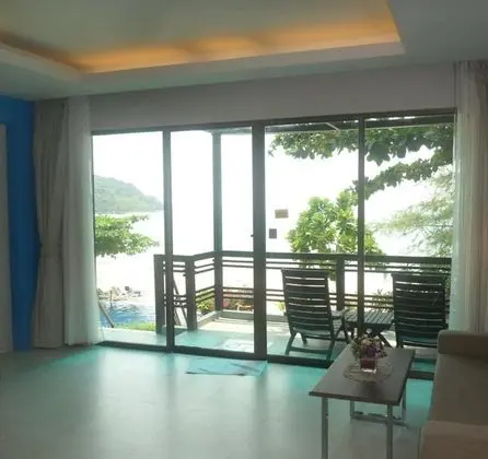 Deluxe Oda, Balkon