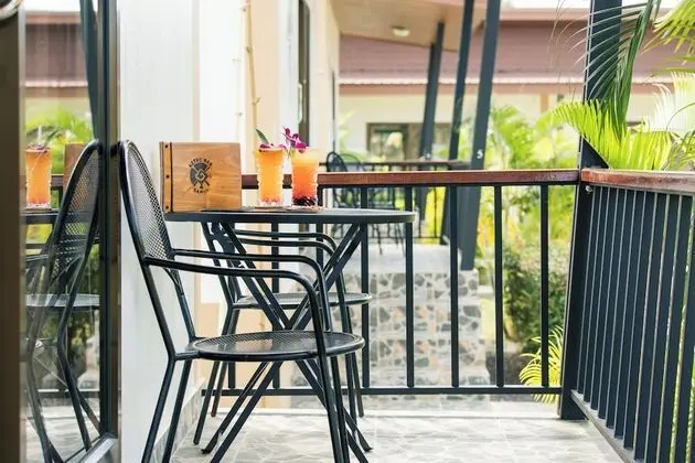 Deluxe Oda, 1 En Büyük (King) Boy Yatak, Küçük Mutfak, Resort Manzaralı