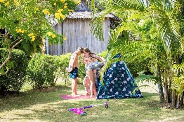 Family Oda, 2 Büyük (Queen) Boy Yatak, Küçük Mutfak, Resort Manzaralı
