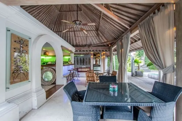 Superior Villa
