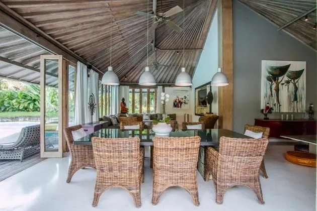 Superior Villa