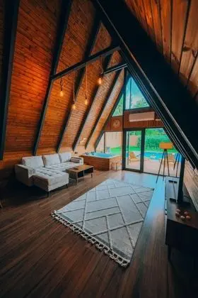 https://images.odamax.com/img/1920x1080/odamax/image/upload/Maya_Sapanca_202501162249461_DSCF9568.jpg