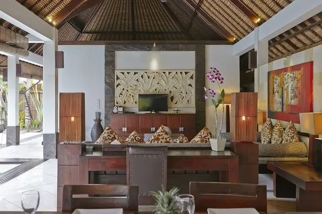 Family Villa, 3 Yatak Odası, Kişiye Özel Havuzlu