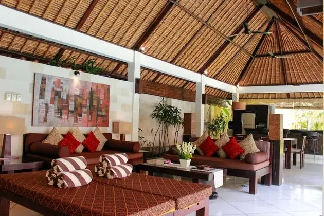 Family Villa, 3 Yatak Odası, Kişiye Özel Havuzlu