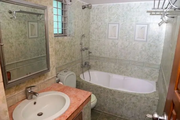 Basic Tek Kişilik Oda, Ortak Banyo