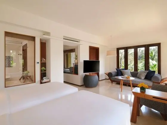 Impressive Forest Corner Suite Twin Bed