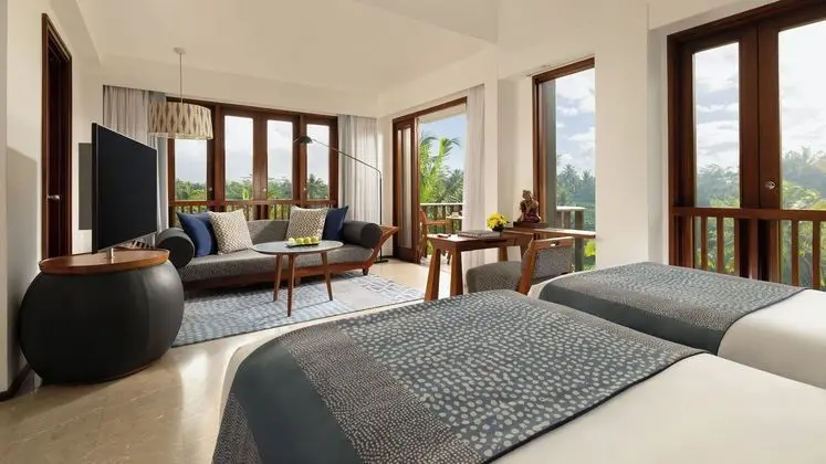 Impressive Forest Corner Suite Twin Bed