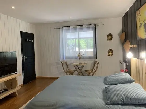 Superior Süit, Havuz Manzaralı