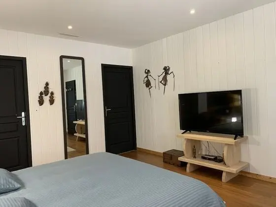 Superior Süit, Havuz Manzaralı