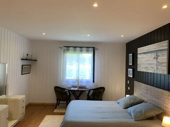 Tek Büyük Yataklı Oda, Bahçe Manzaralı