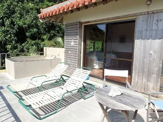 Süit, Küvet (B, Open-air Bath)