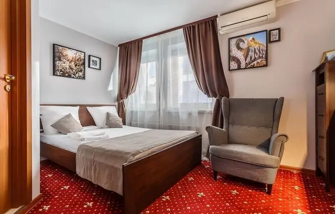 Comfort Tek Büyük Yataklı Oda