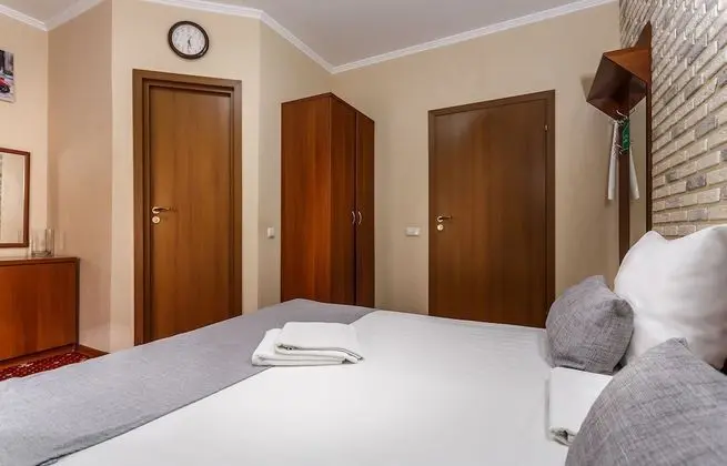 Comfort Tek Büyük Yataklı Oda