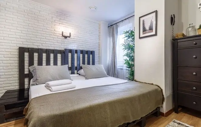 Comfort Tek Büyük Yataklı Oda