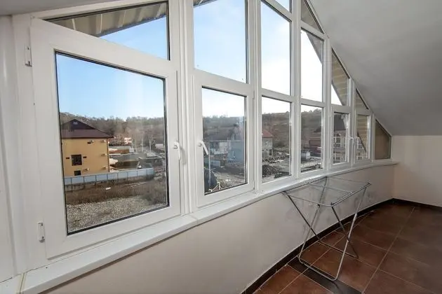 Stüdyo, Teras