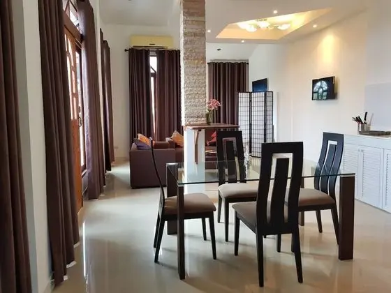 1-Bedroom Apartment