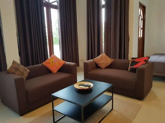 1-Bedroom Apartment