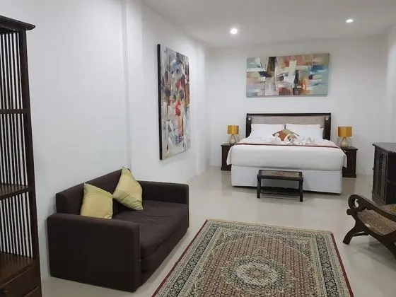 2-Bedroom Apartment