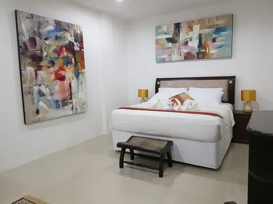 2-Bedroom Apartment