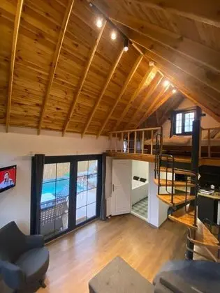 Bungalow, Bahçe Manzaralı