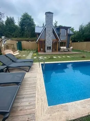 Bungalow, Bahçe Manzaralı, Isıtmalı Özel Havuzlu