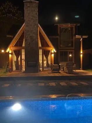 Bungalow, Bahçe Manzaralı, Isıtmalı Özel Havuzlu