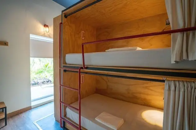 Bed in 6-Bed Mixed Dormitory Room