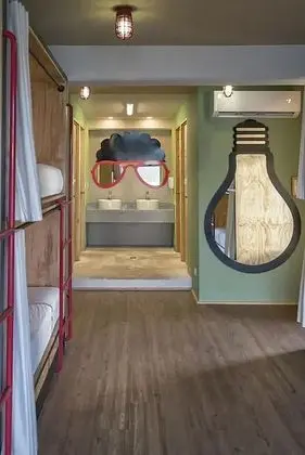 Bed in 8-Bed Mixed Dormitory Room